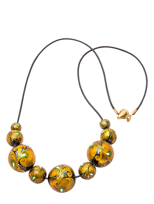 Бижутерия с миниатюрой. Колье