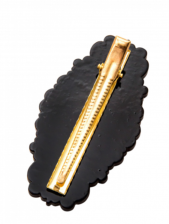 Бижутерия с миниатюрой. Брошь